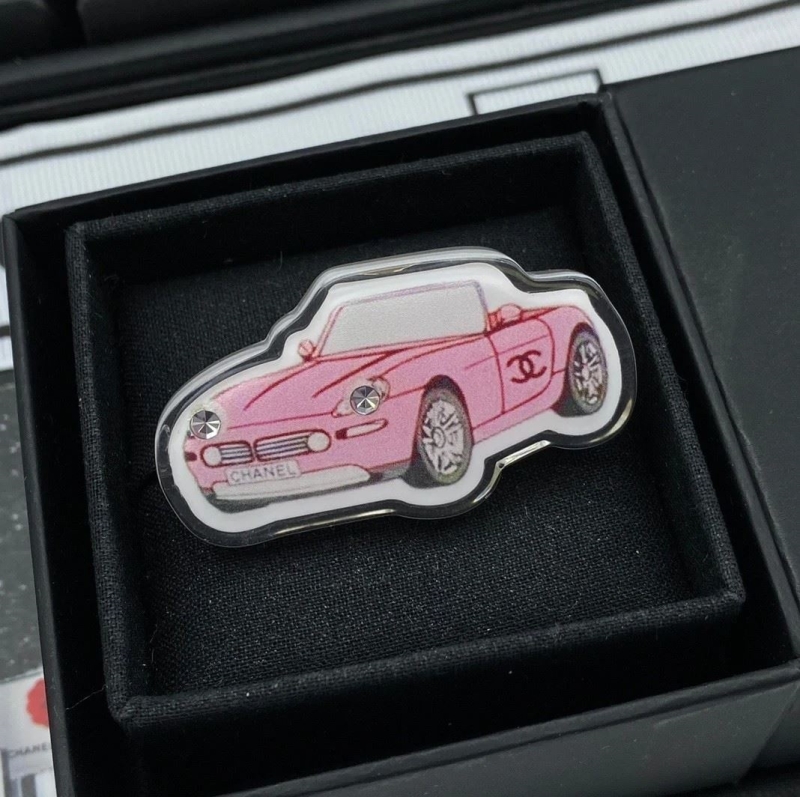 Ch*el brooches